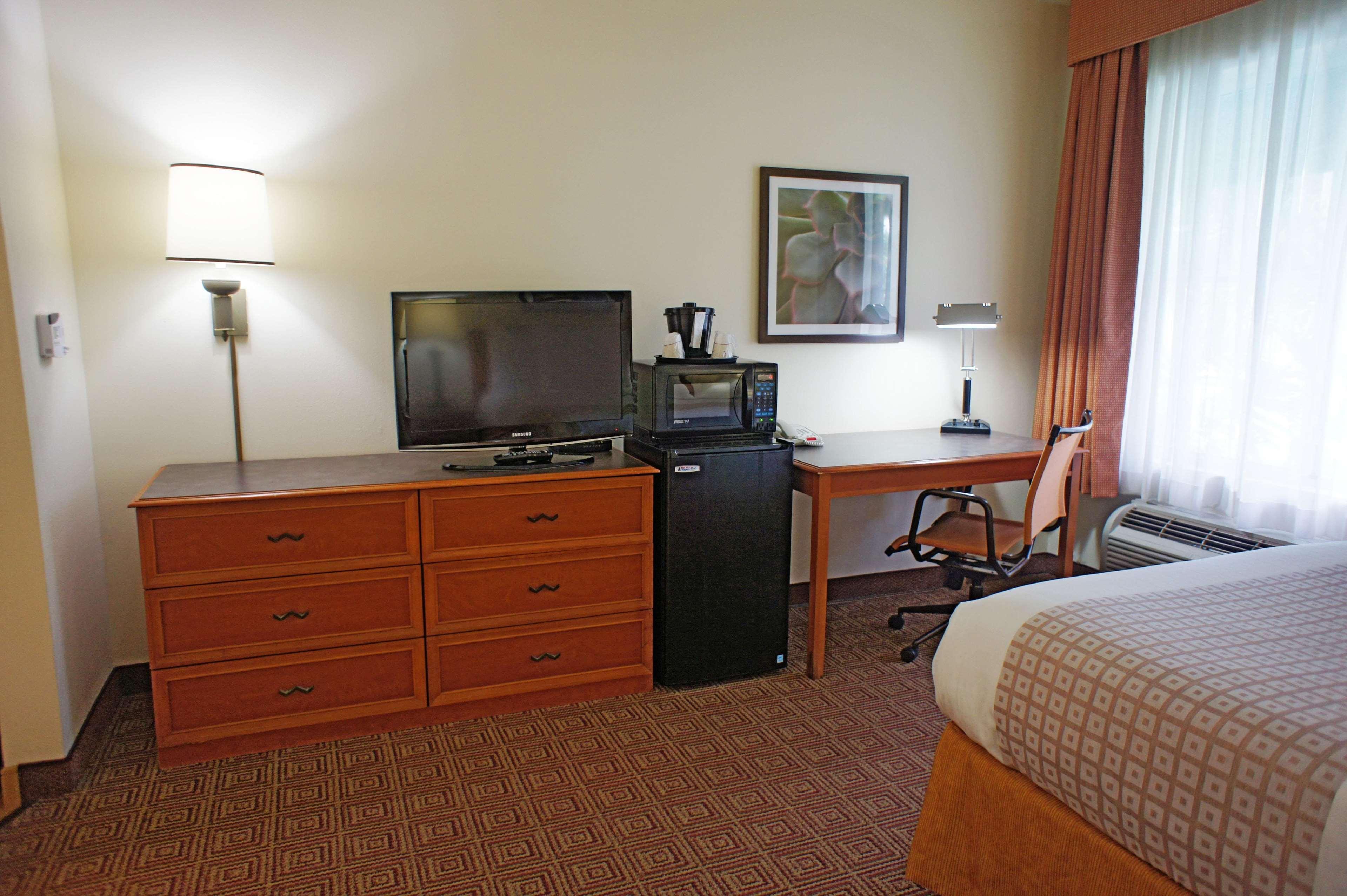 La Quinta Inn & Suites By Wyndham Sawgrass Sunrise Eksteriør billede
