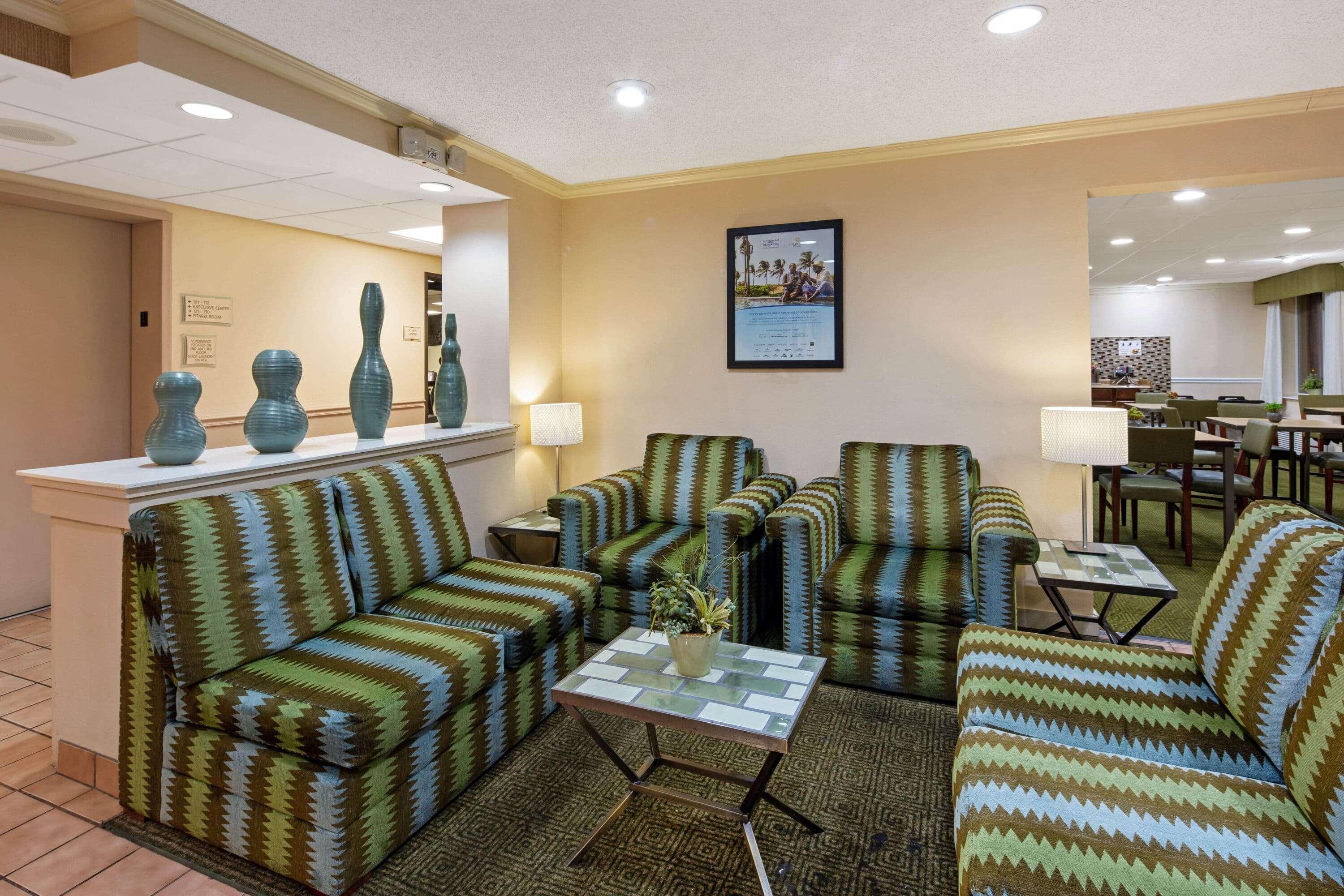 La Quinta Inn & Suites By Wyndham Sawgrass Sunrise Eksteriør billede