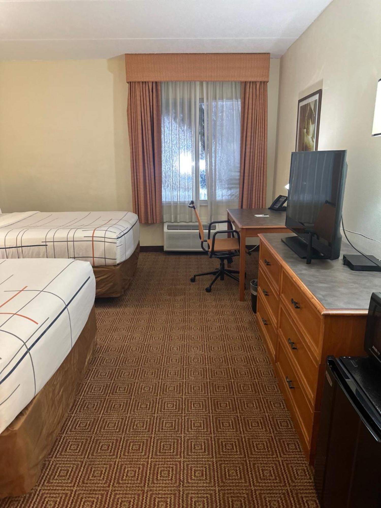 La Quinta Inn & Suites By Wyndham Sawgrass Sunrise Eksteriør billede